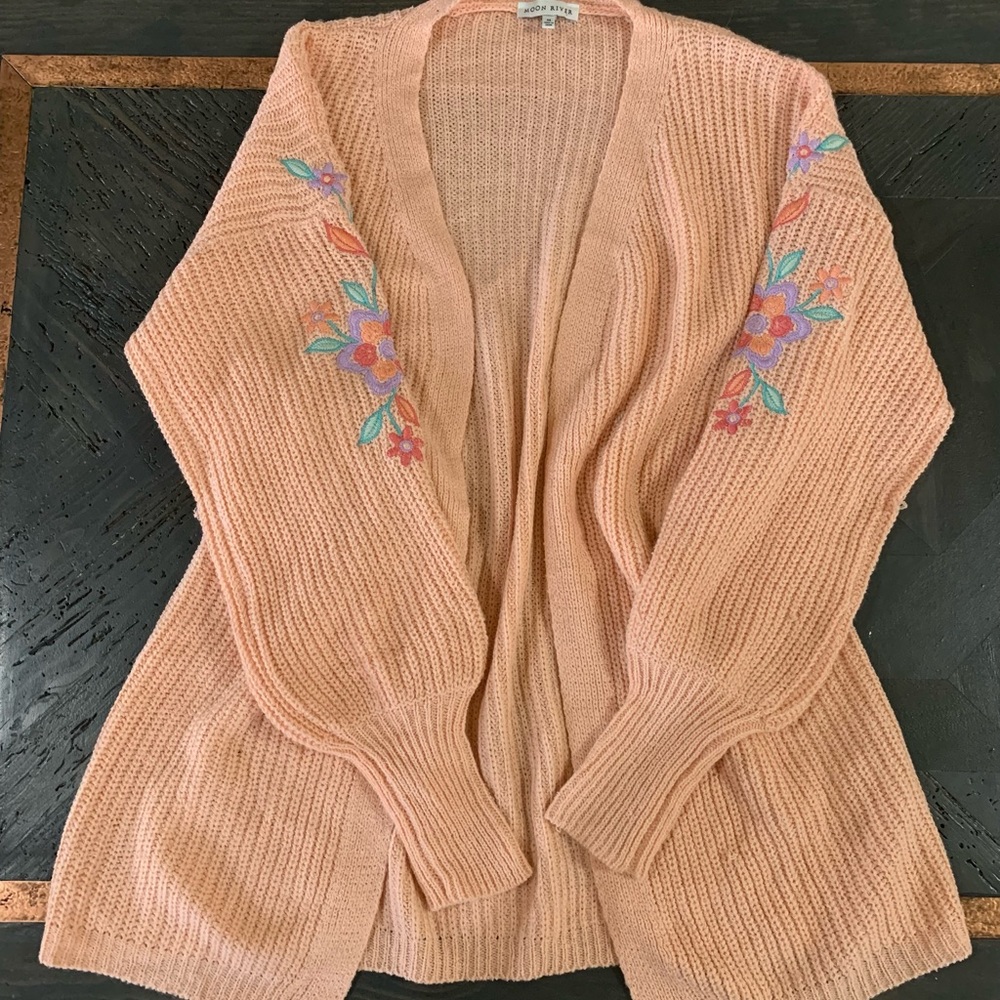 Knitted cardigan